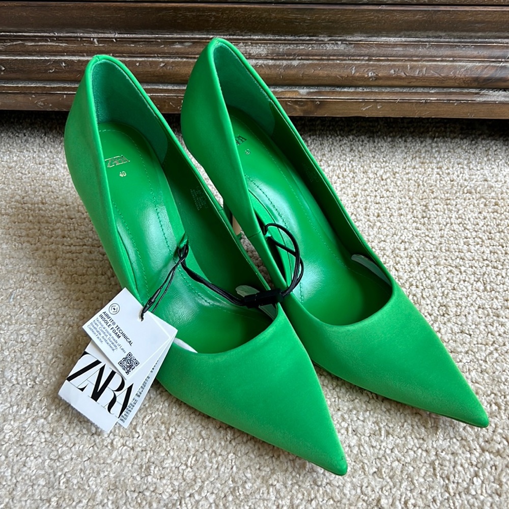 Kelly Green Zara pumps